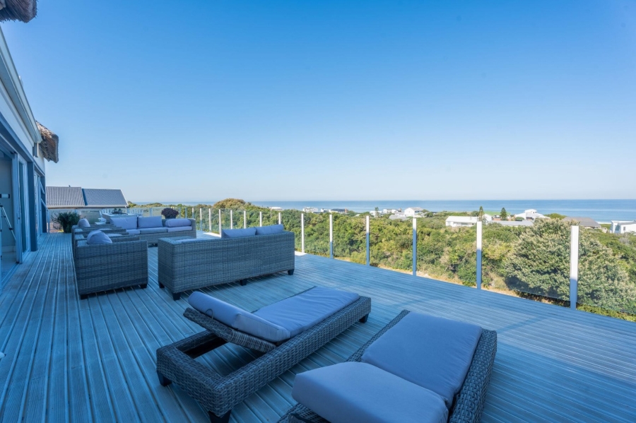 4 Bedroom Property for Sale in Cannon Rocks Eastern Cape